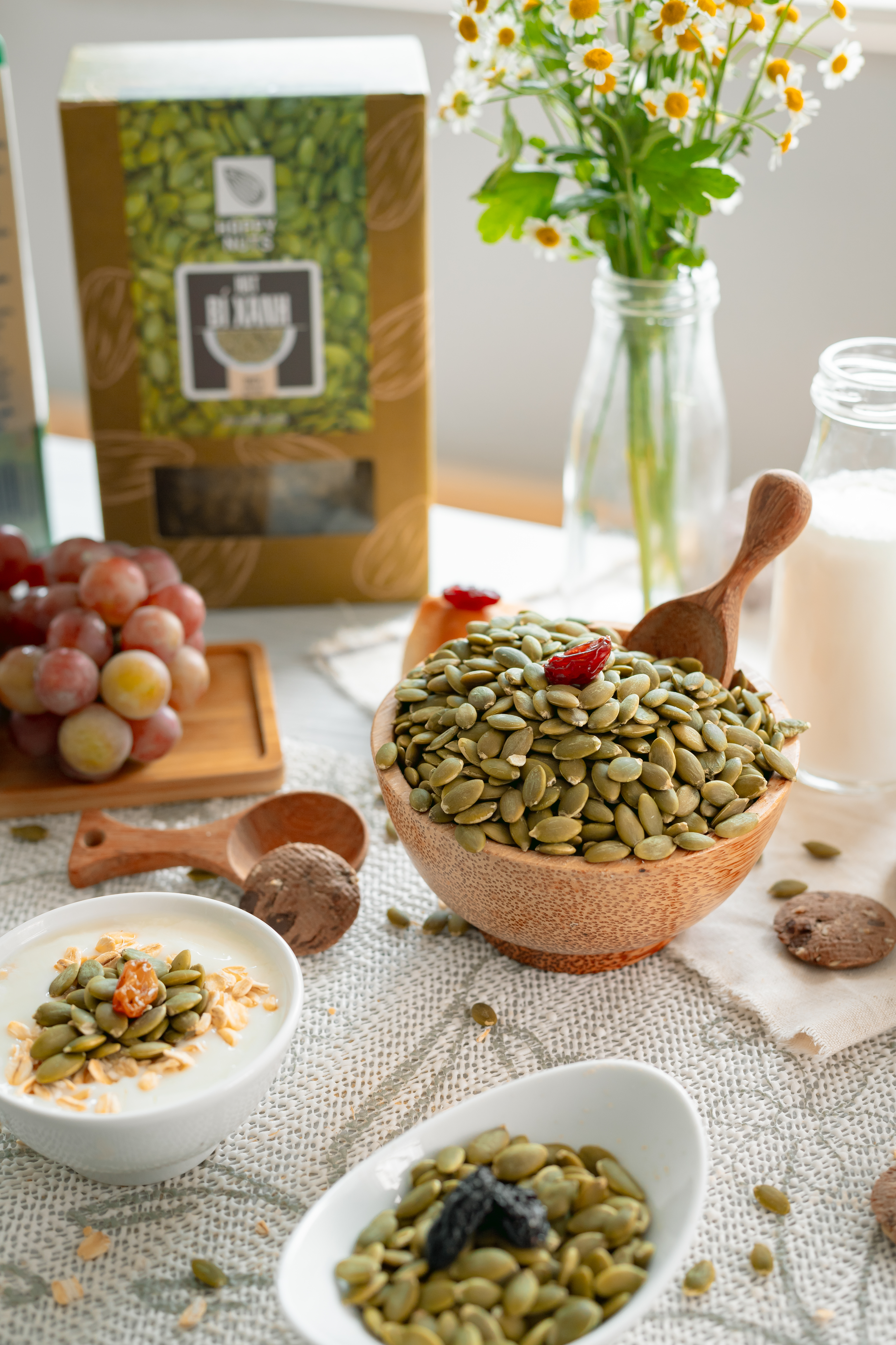 (Tặng 500g yến mạch) Hạt bí xanh Ấn Độ Happy Nuts tách vỏ 500gr